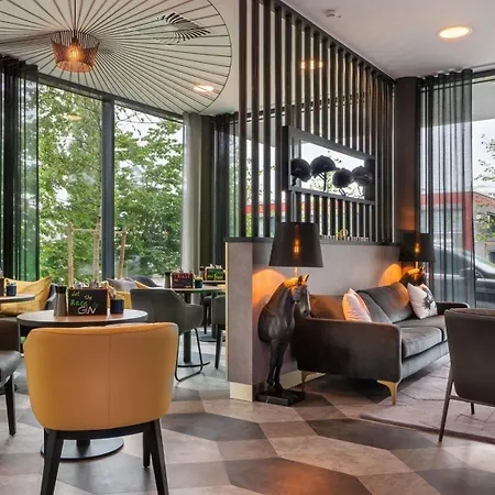 Hotell - The Niu, Fury Messe By Ihg 3*