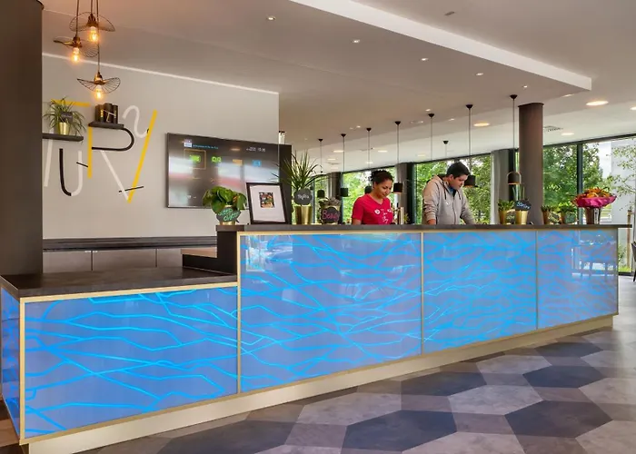 Hotell - The Niu, Fury Messe By Ihg