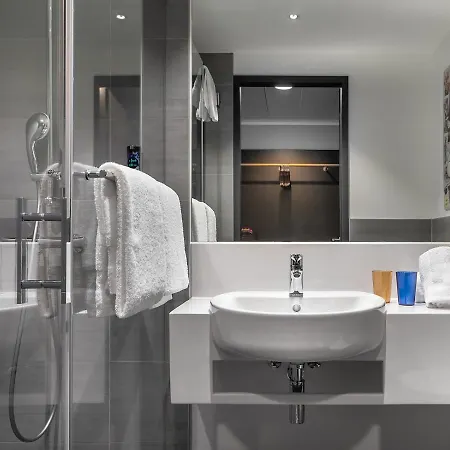 Hotel - The Niu, Fury Messe By Ihg Aschheim