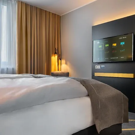 - The Niu, Fury Messe By Ihg Hotel Aschheim